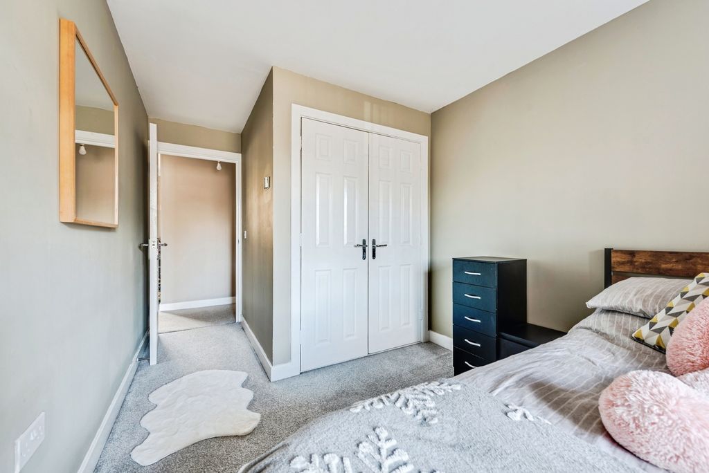 Additional image 8 of 2 bed flat for saleChopin Mews, Swindon, Wiltshire SN25