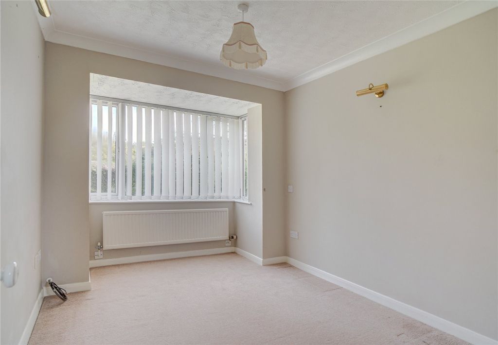 Additional image 8 of 3 bed detached house for saleHome Close, Chiseldon, Swindon, Wiltshire SN4