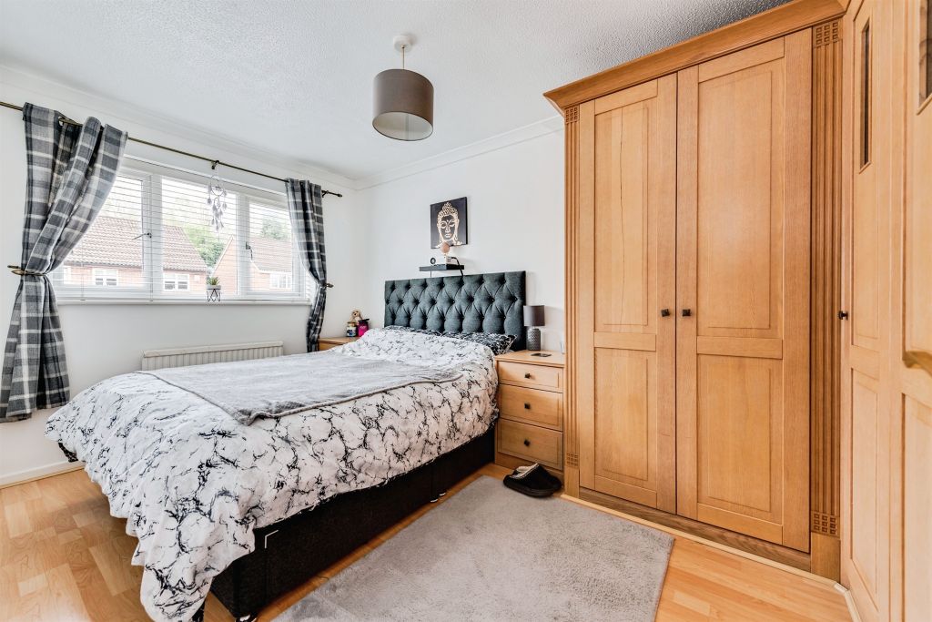 Additional image 7 of 3 bed semi-detached house for saleBayleaf Avenue, Swindon SN2
