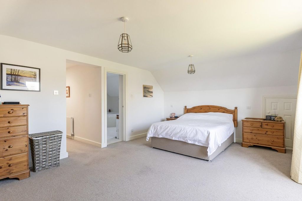 Additional image 21 of 5 bed property for saleChurch Lane, Figheldean, Salisbury SP4