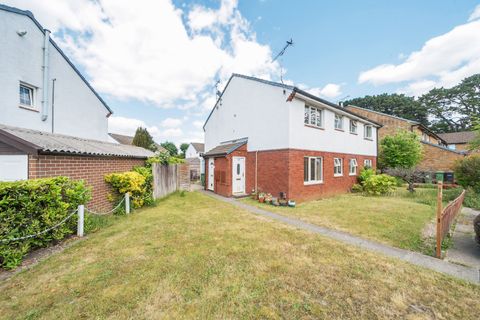 Lambourne Road, West End, Southampton, Hampshire SO18