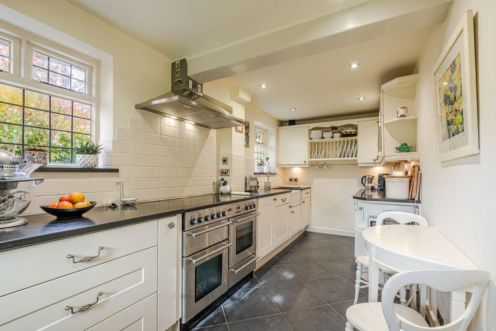 Additional image 8 of 4 bed detached house for saleSutton Benger, Chippenham SN15