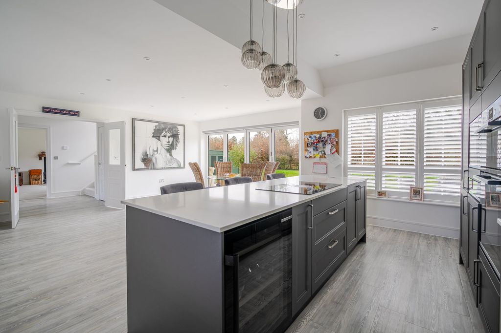 Additional image 7 of 4 bed detached house for saleOak Farm Close, Ascot SL5