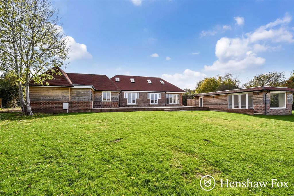 Additional image 23 of 4 bed detached house for saleThe Common, Woodgreen, Fordingbridge SP6