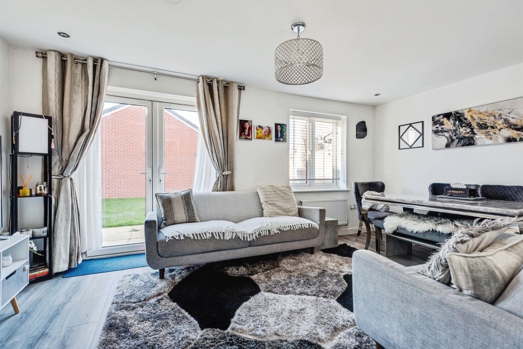 Additional image 4 of 4 bed semi-detached house for saleBrickworth Place, Swindon SN3