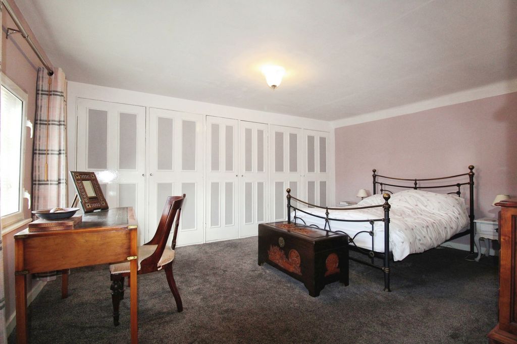 Additional image 11 of 4 bed town house for saleBarn Street, Marlborough SN8