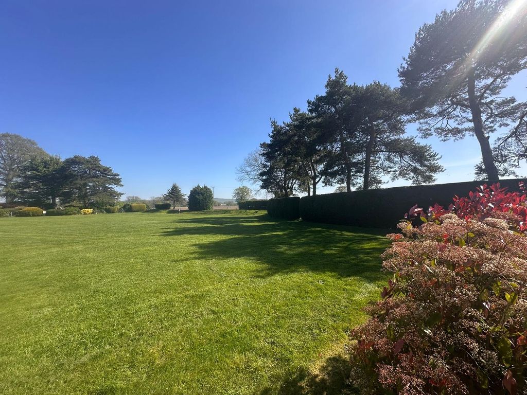 Additional image 16 of 2 bed mobile/park home for saleHillview Park Home Estate, Oare, Marlborough SN8