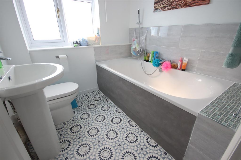 Additional image 14 of 4 bed detached house for saleAnglesey Mead, Chippenham SN15