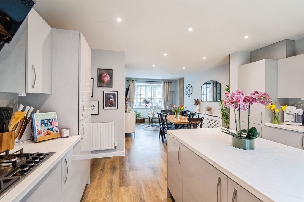 Additional image 4 of 4 bed detached house for saleAssart Way, Chippenham SN14