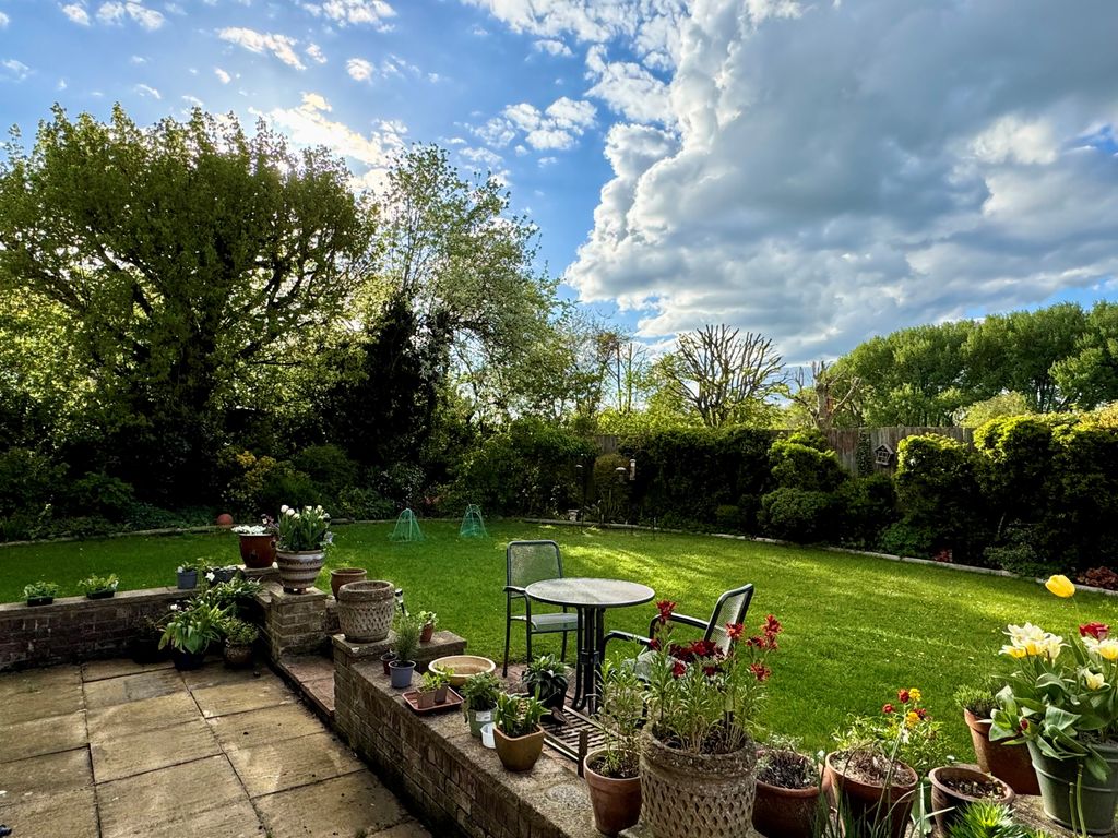 Additional image 14 of 4 bed detached house for saleJewel Close, Grange Park, Swindon SN5