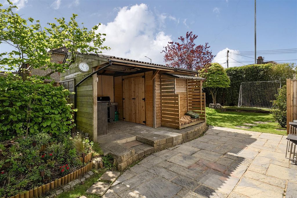 Additional image 11 of 3 bed detached bungalow for saleMalmesbury Road, Chippenham SN15