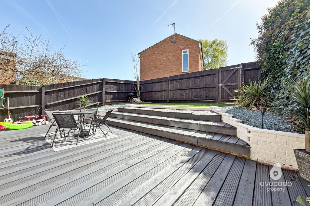 Additional image 11 of 3 bed end terrace house for saleLydney, Bracknell RG12