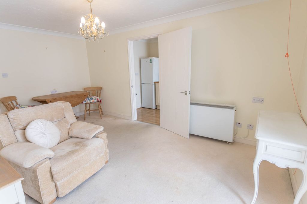 Additional image 5 of 1 bed property for saleSt Christophers Gardens, Ascot, Berkshire SL5
