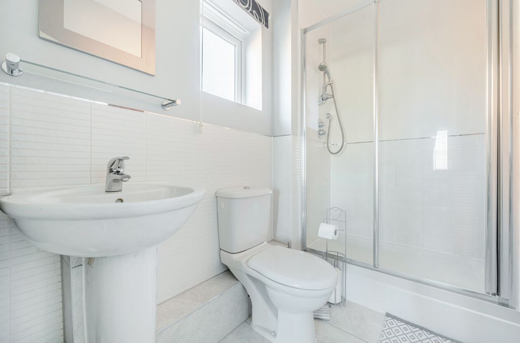 Additional image 13 of 4 bed detached house for saleOkus Road, Old Town, Swindon SN1