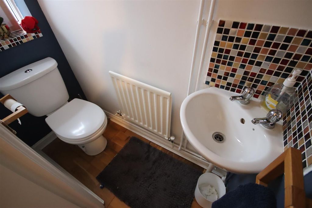 Additional image 9 of 5 bed detached house for saleAintree Drive, Chippenham SN14