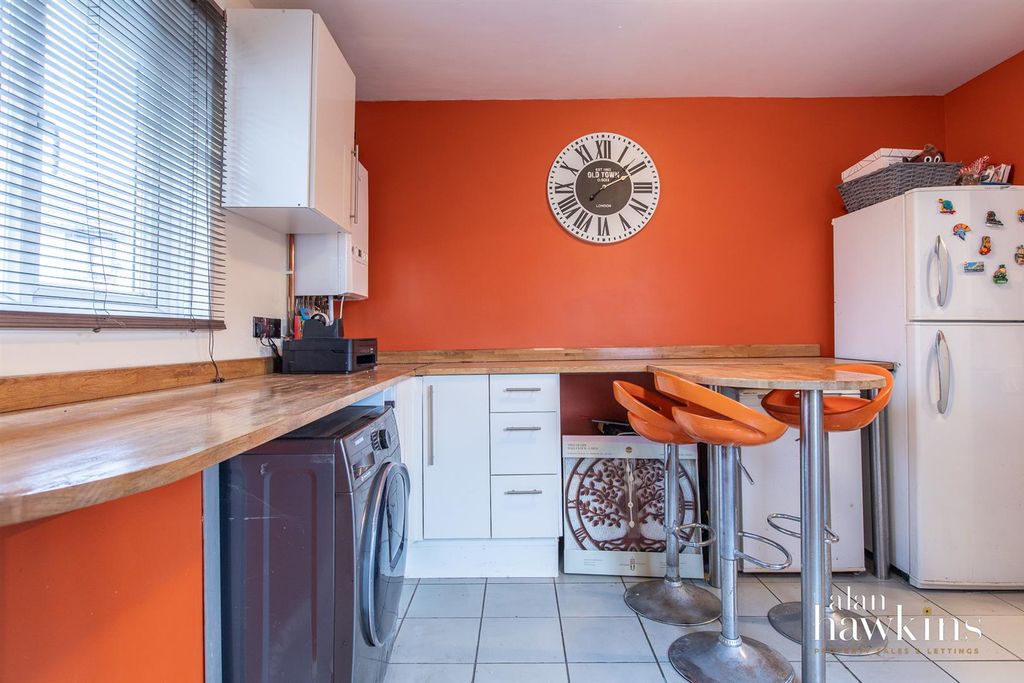 Additional image 5 of 3 bed link detached house for saleHigh Mead, Royal Wootton Bassett SN4