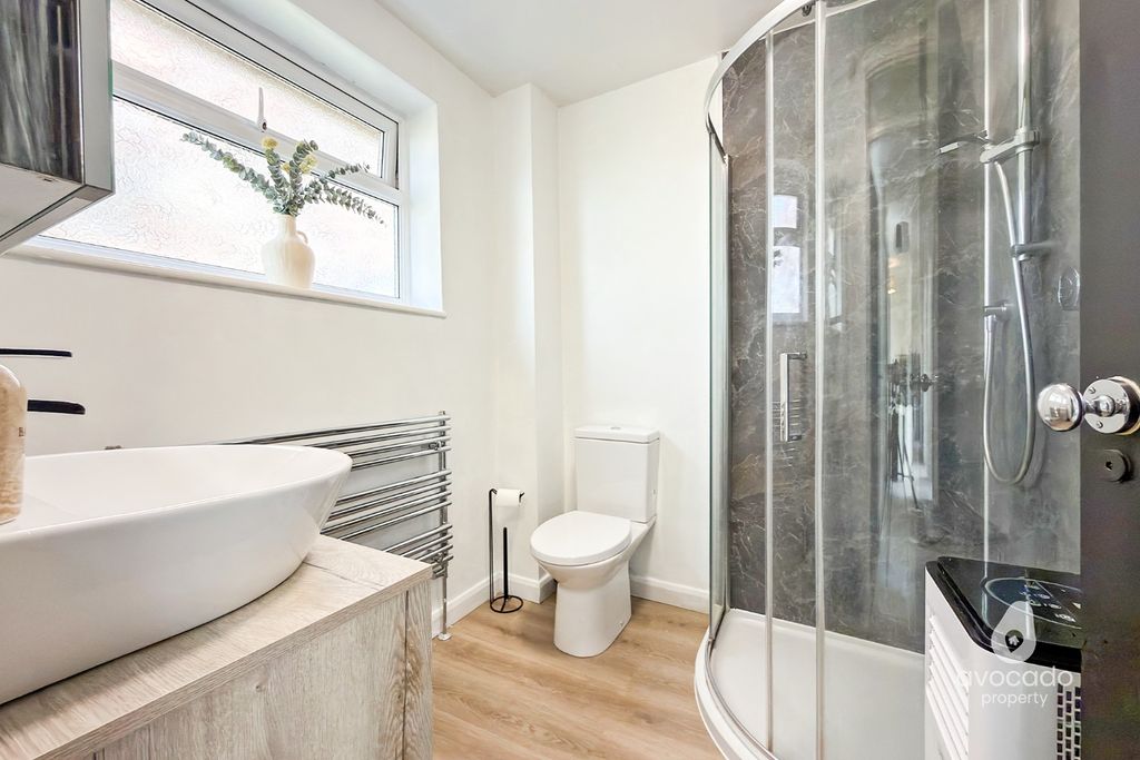 Additional image 9 of 3 bed end terrace house for saleLydney, Bracknell RG12