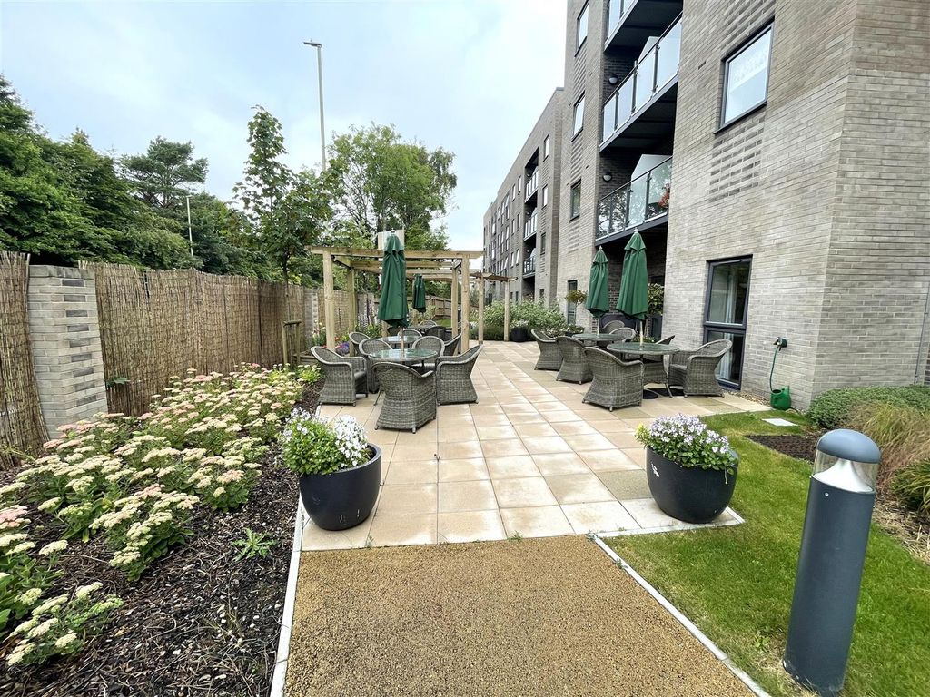 Additional image 13 of 1 bed property for saleLowry Way, Swindon SN3