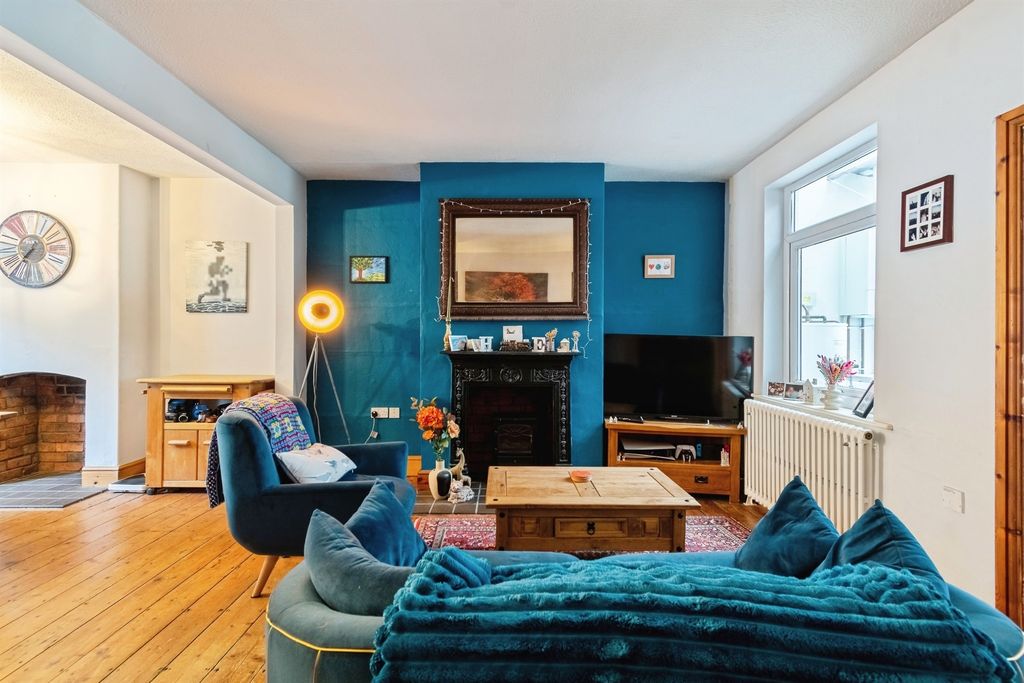Additional image 3 of 2 bed terraced house for saleDowning Street, Chippenham SN14