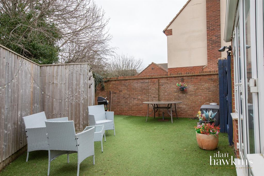 Additional image 16 of 3 bed link detached house for saleHigh Mead, Royal Wootton Bassett SN4