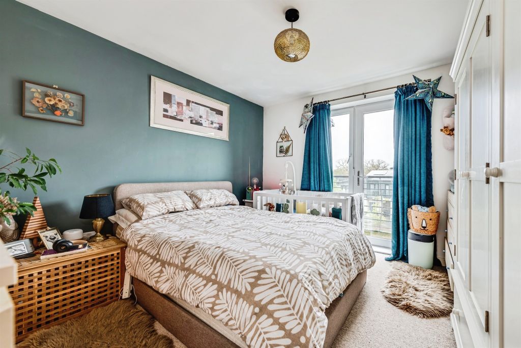 Additional image 7 of 2 bed flat for saleAllen Close, Swindon SN3