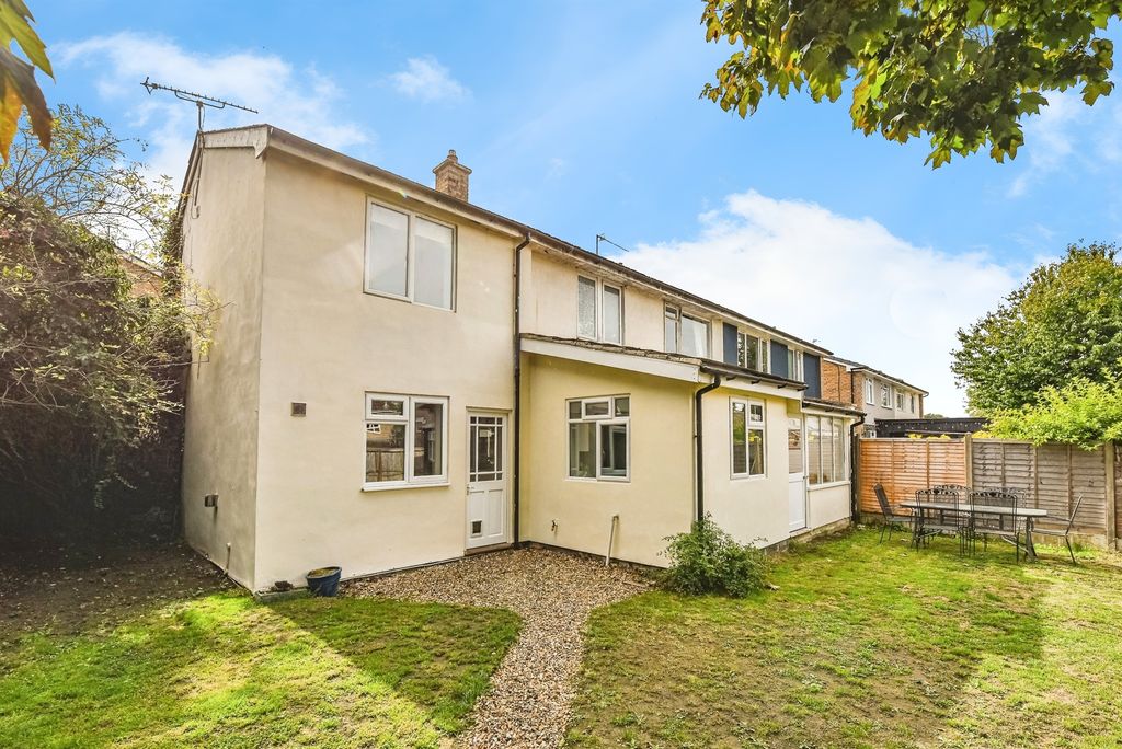 6 bed semi-detached house for saleVictoria Park, Great Cheverell, Devizes SN10