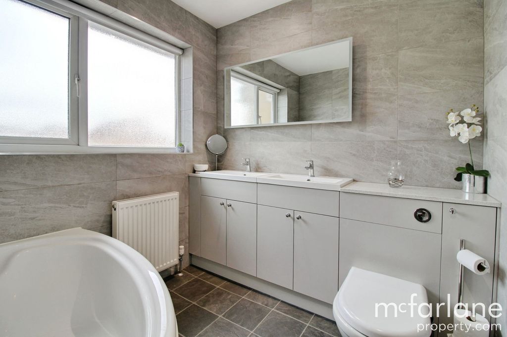 Additional image 16 of 4 bed semi-detached house for saleCovingham Drive, Swindon SN3