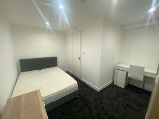 Room 3, Gloucester Street, Coventry CV1, Room to rent