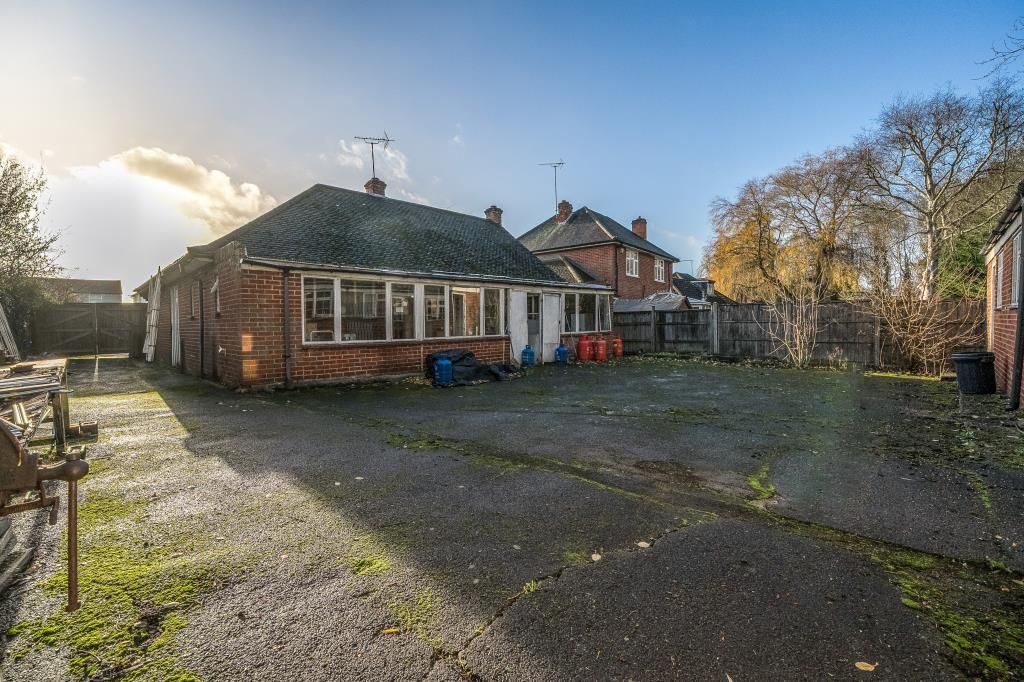 Additional image 19 of 2 bed detached bungalow for saleNorth Street, Windsor SL4