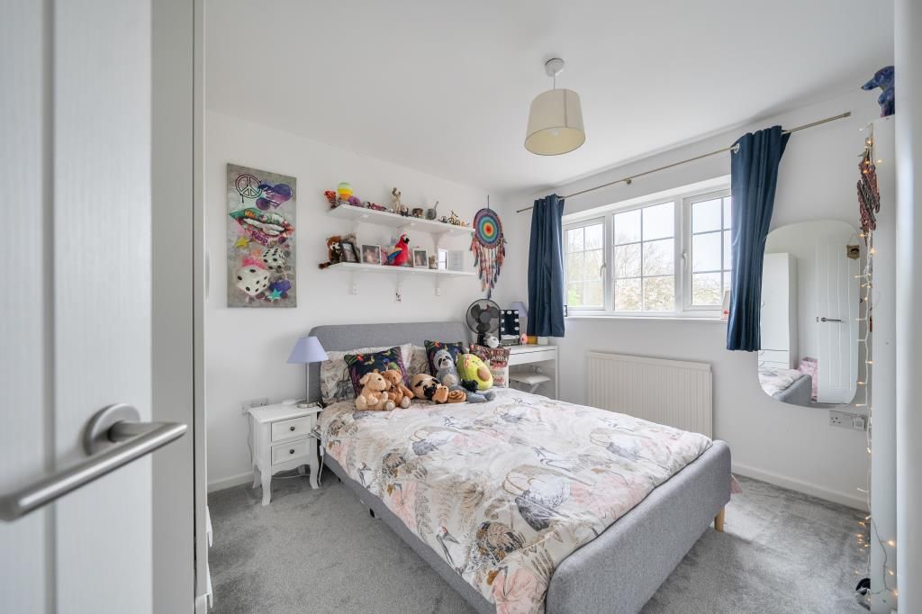 Additional image 13 of 6 bed detached house for saleFennel Close, Swindon SN2