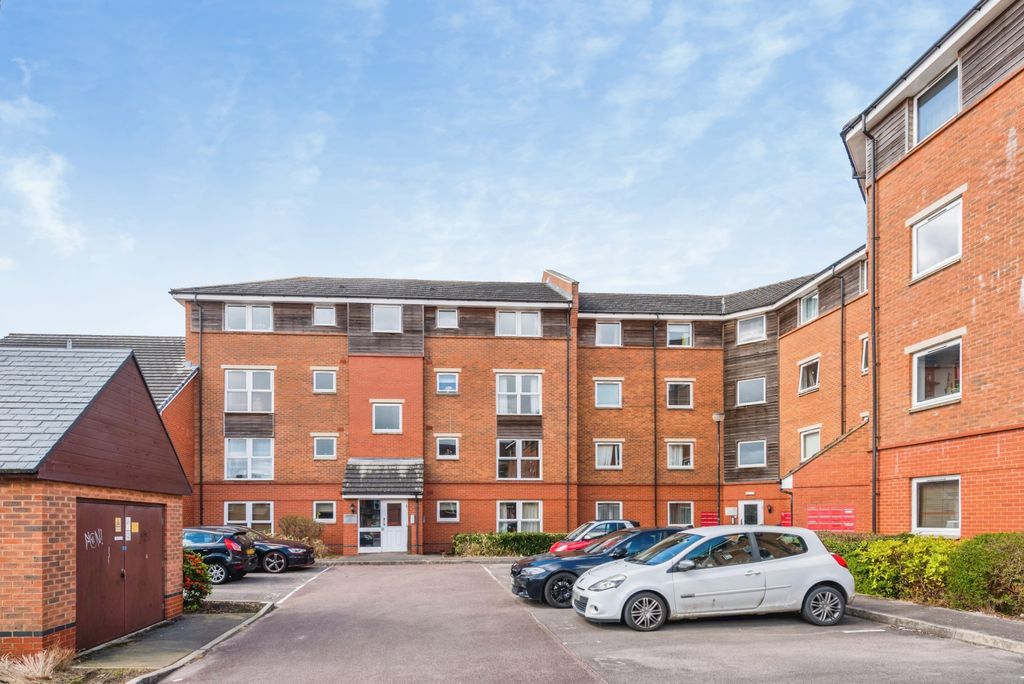 Additional image 15 of 2 bed flat for saleYersin Court, Swindon SN1