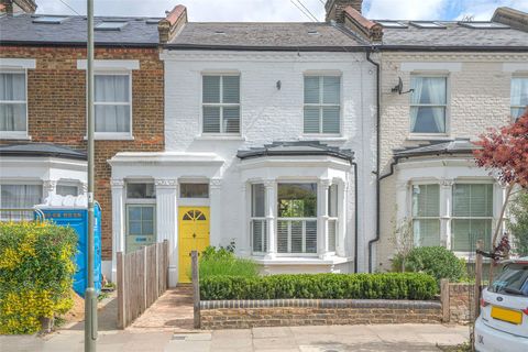 Manor Park Road, London N2