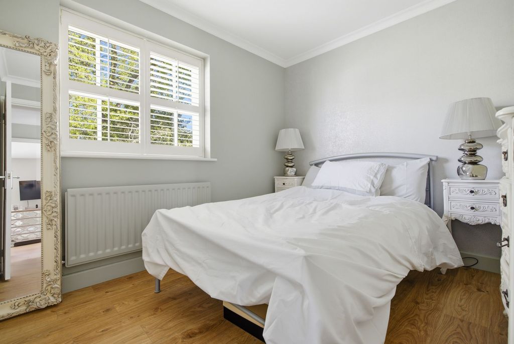 Additional image 9 of 4 bed detached house for saleRoundshead Drive, Warfield RG42