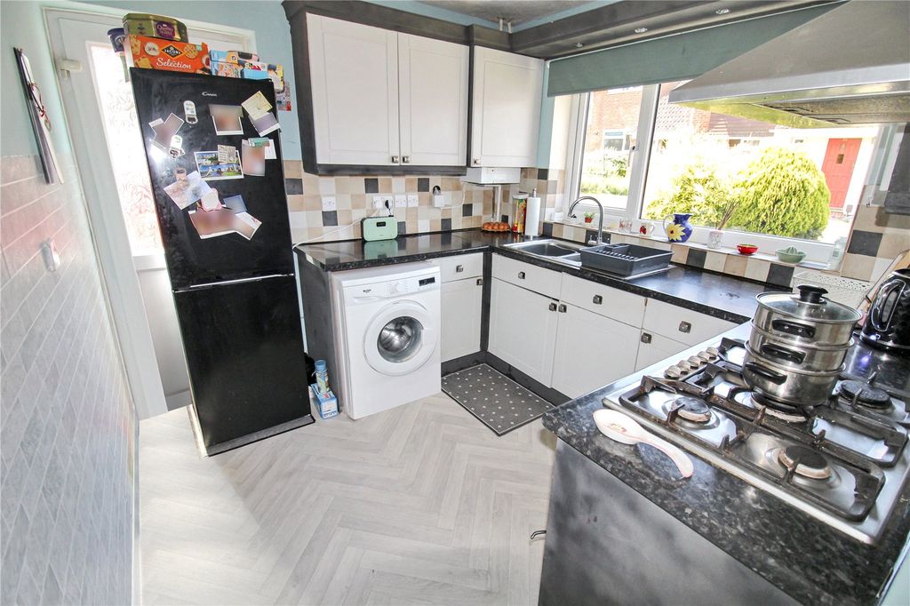 Additional image 8 of 5 bed detached house for saleWheatlands, Swindon, Wiltshire SN25