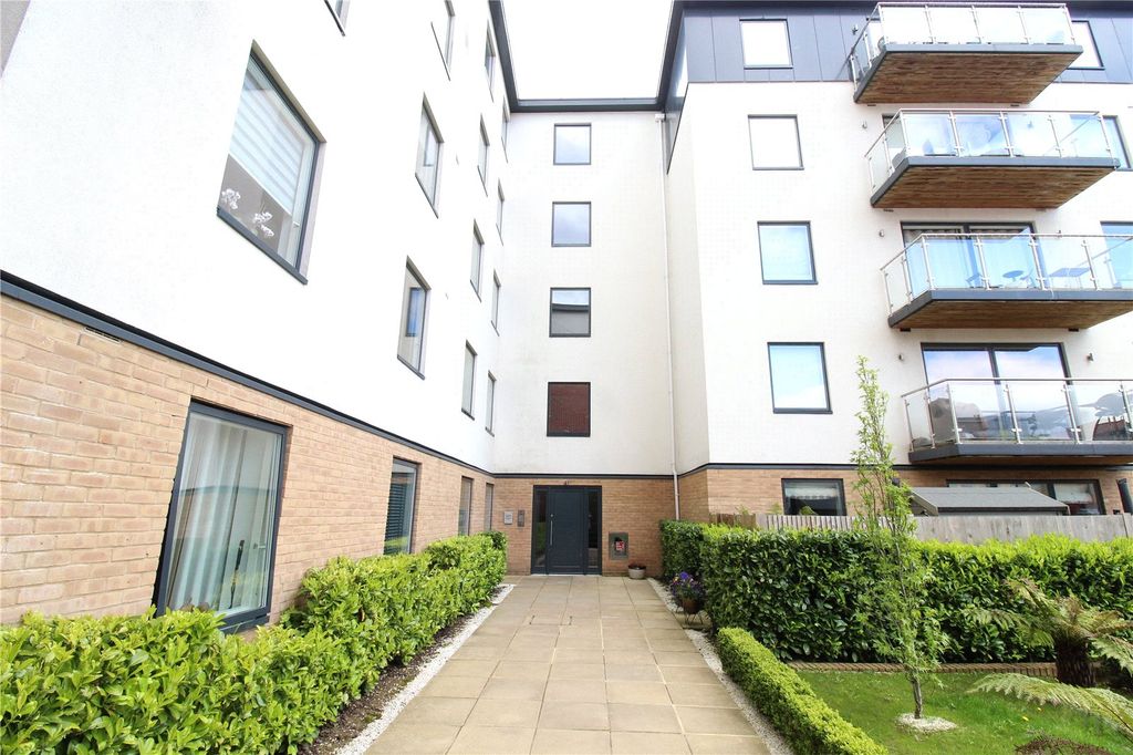 Additional image 9 of 2 bed flat for saleSullivan Road, Camberley GU15