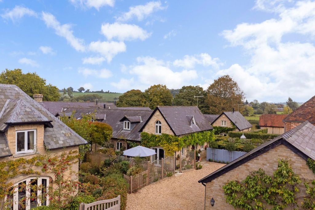 Additional image 22 of 4 bed semi-detached house for saleStratford Sub Castle, Salisbury SP4