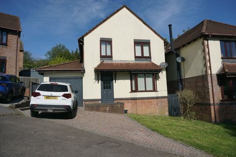 Tennyson Way, Killay, Swansea SA2