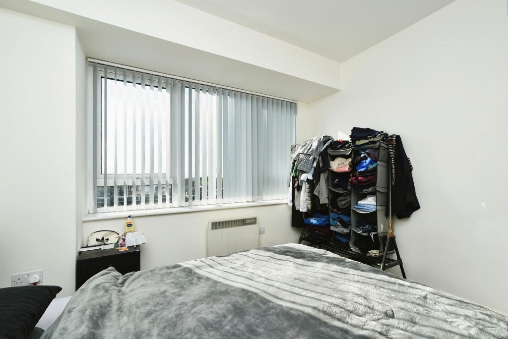 Additional image 7 of 1 bed flat for saleFarnsby Street, Swindon SN1