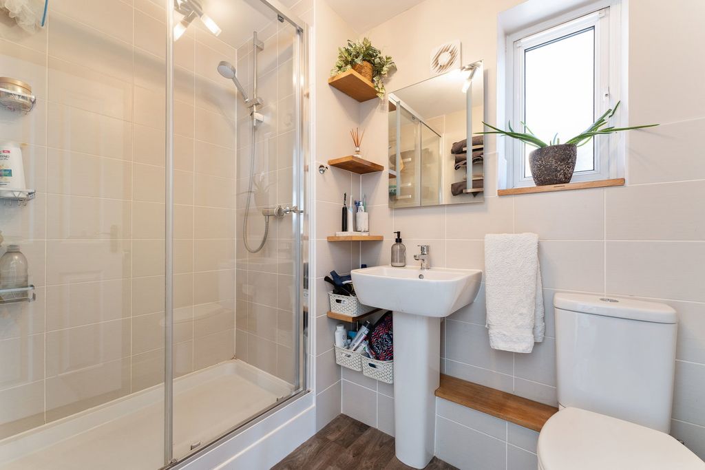 Additional image 10 of 3 bed detached house for saleIvie Place, Salisbury SP2