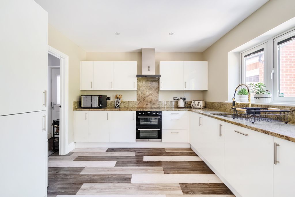 Additional image 6 of 5 bed detached house for saleMelchester Road, Salisbury SP2