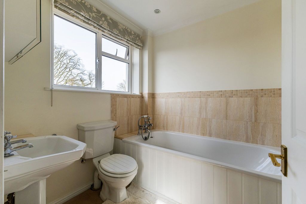 Additional image 13 of 4 bed detached house for saleNetton, Salisbury SP4