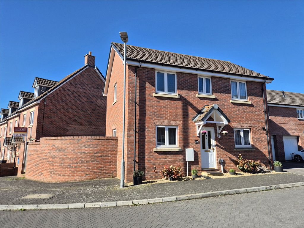 3 bed detached house for saleMalone Avenue, Blunsdon St Andrew, Swindon SN25