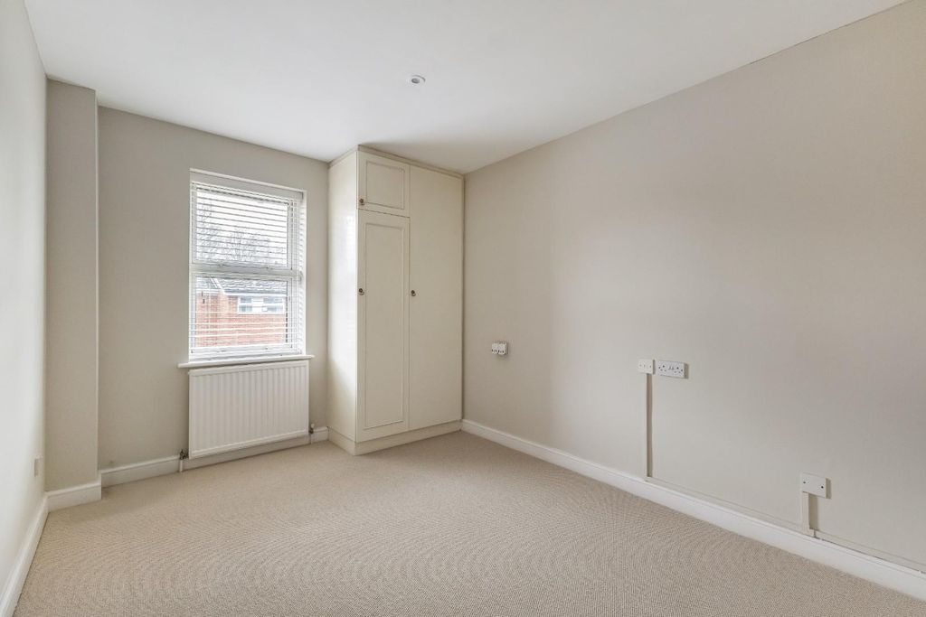 Additional image 13 of 3 bed terraced house for saleSt. Ann Place, Salisbury SP1