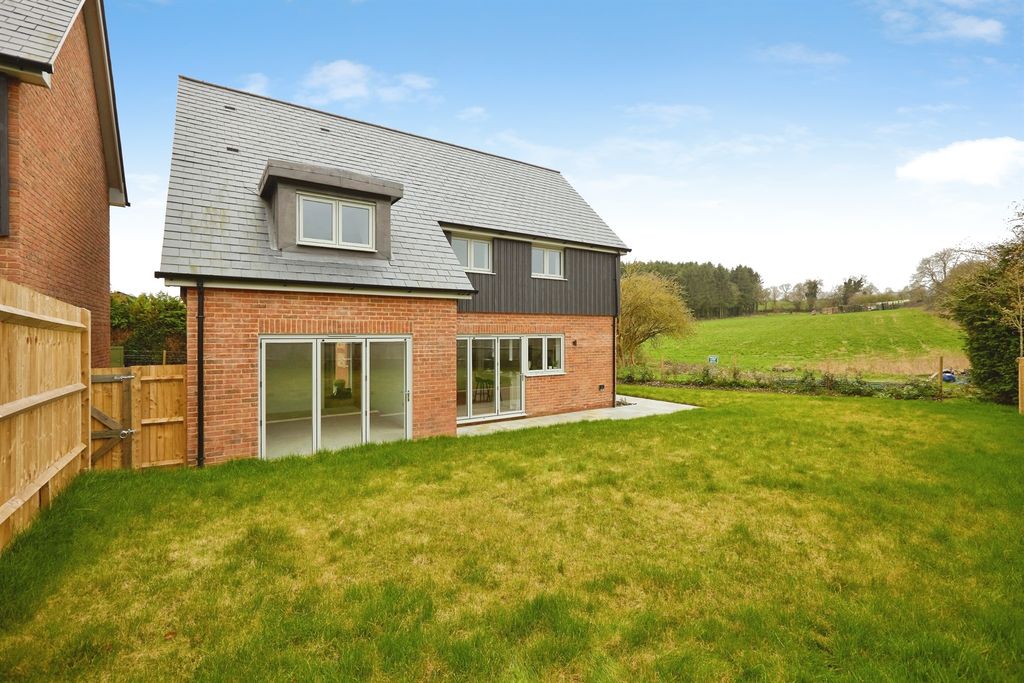 Additional image 15 of 3 bed detached house for saleWitt Road, Winterslow, Salisbury SP5