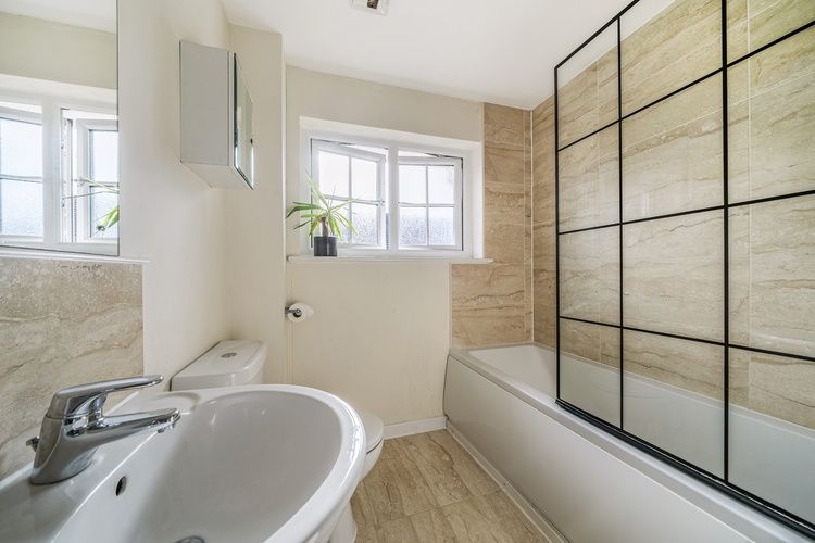 Additional image 14 of 2 bed terraced house for saleEagle Way, Bracknell, Berkshire RG12