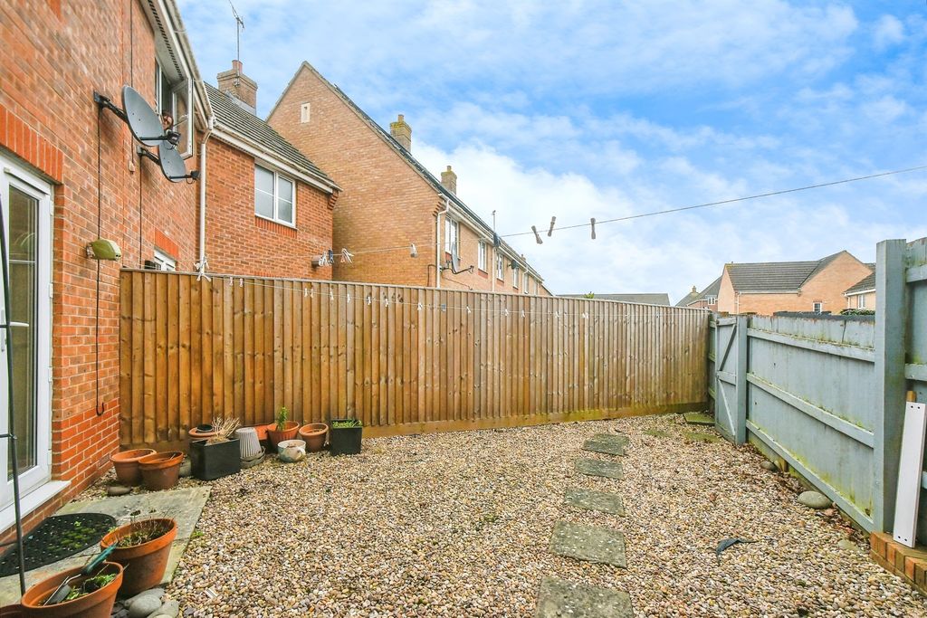 Additional image 15 of 3 bed semi-detached house for saleEndeavour Road, Swindon SN3