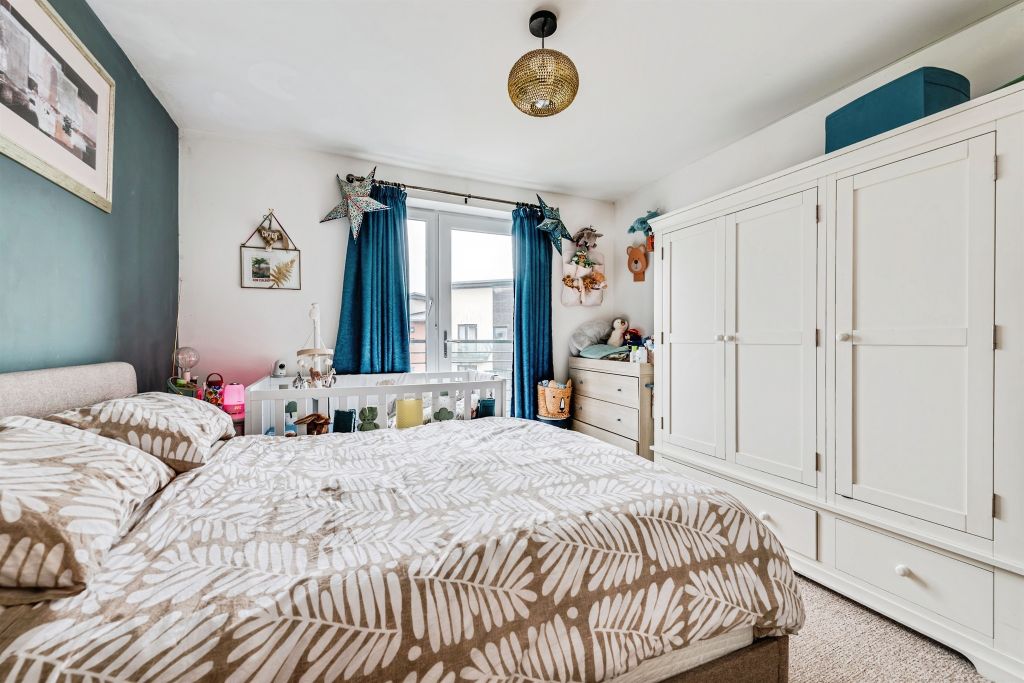 Additional image 8 of 2 bed flat for saleAllen Close, Swindon SN3