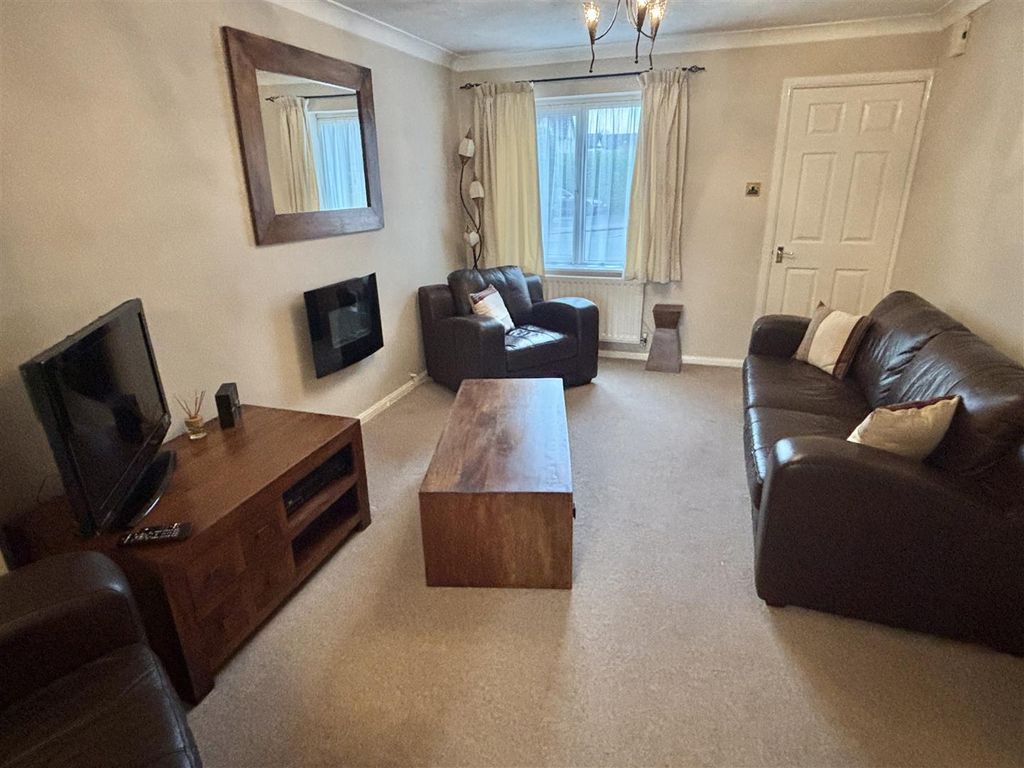 Additional image 2 of 3 bed detached house for saleOak Road, Chippenham SN14