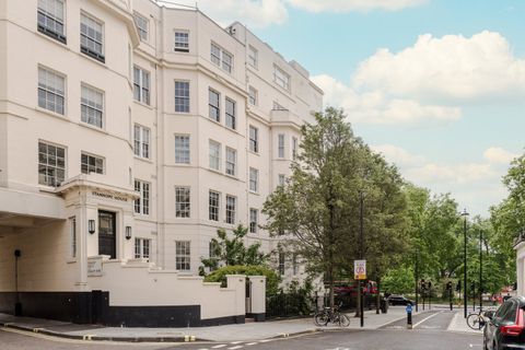 Connaught Place, Paddington, London W2