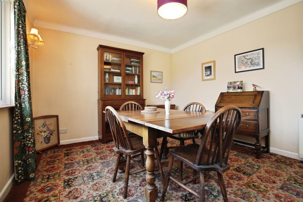 Additional image 20 of 4 bed detached bungalow for saleOakleigh Drive, Landford, Salisbury SP5